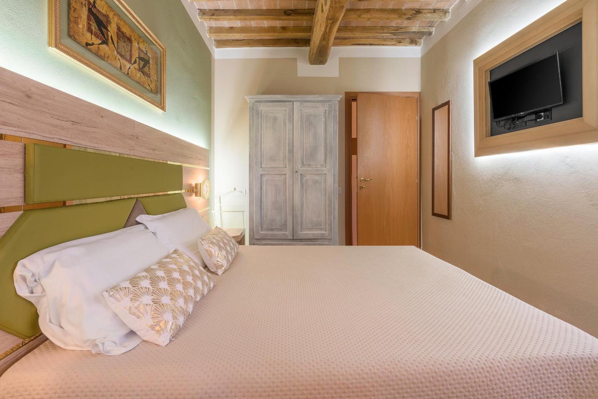 Podere Cortesi Agriturismo Molinaccio Санта-Луче Екстер'єр фото