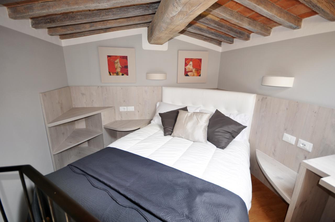 Podere Cortesi Agriturismo Molinaccio Санта-Луче Екстер'єр фото